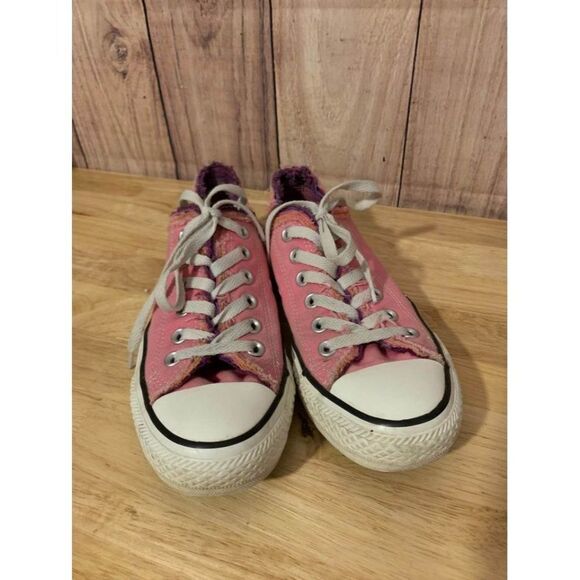 Pink Converse Chuck Taylor All Star women’s Sz 7 - Picture 1 of 10